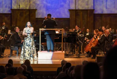 Detroit Symphony Orchestra pays tribute to Aretha Franklin on 25th anniversary of her only DSO performance
