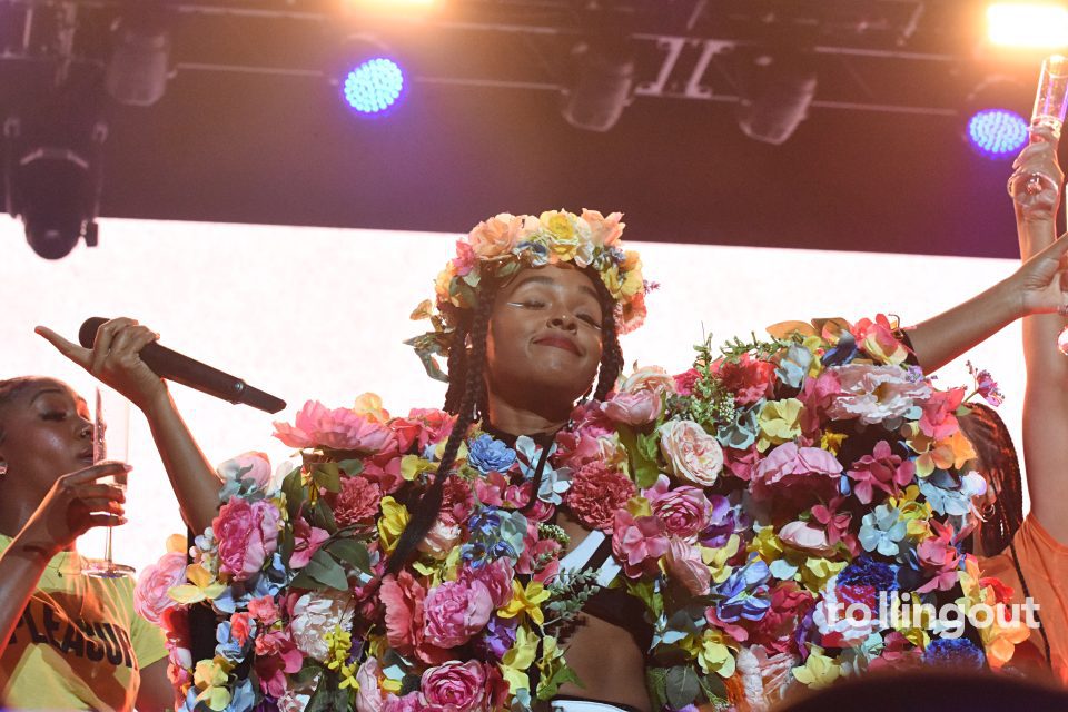 Janelle Monáe shows she's not afraid to express herself during Essence concert