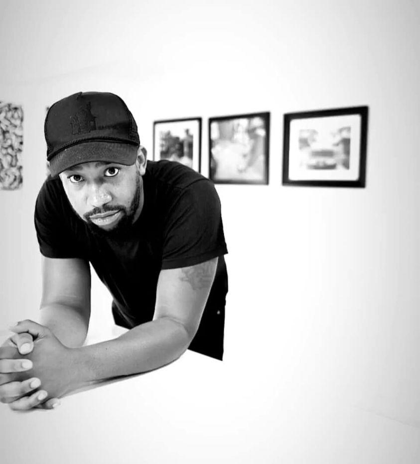 Emerging Detroit photographer Elonte Davis holds his 1st solo exhibition