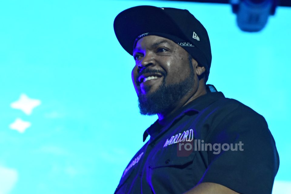 Ice Cube gets shredded for driving Tucker Carlson through his 'hood (video)