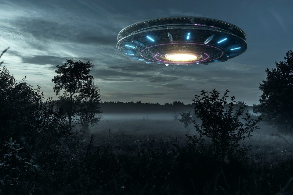 Former military commander gives surprising testimony about UFOs to Congress