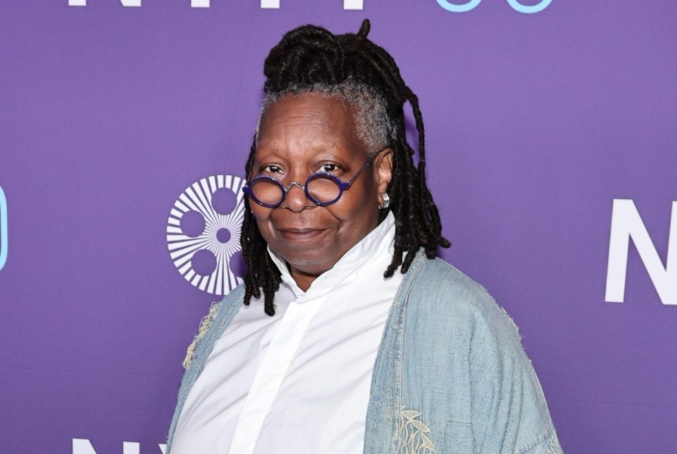 Whoopi Goldberg clarifies sexuality after Raven-Symoné's 'lesbian vibes' remark