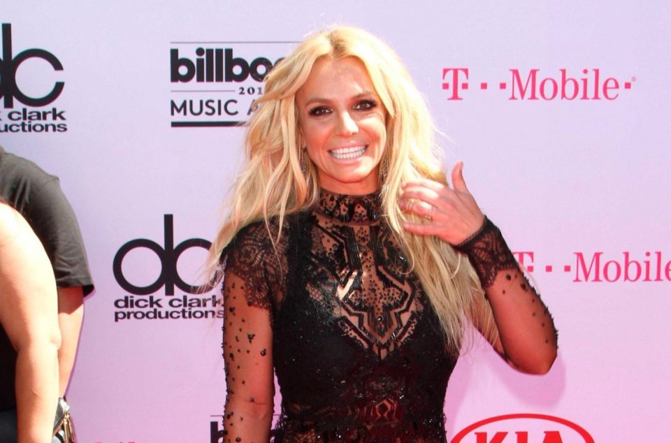 Britney Spears getting therapy amid divorce from Sam Asghari