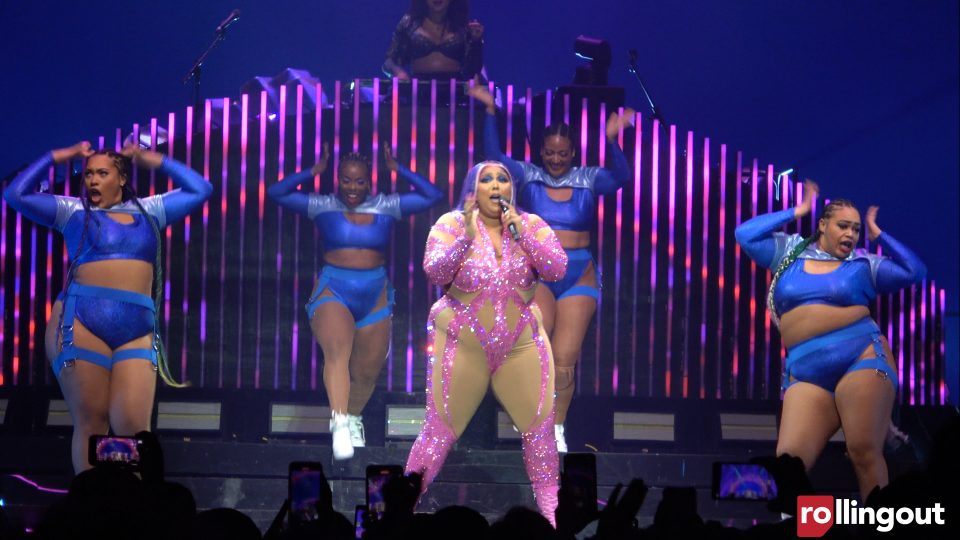 Lizzo scandal: 6 more dancers allege 'sexually charged environment'