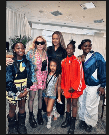 Fans go crazy over photo of Beyoncé's rarely seen daughter, Rumi