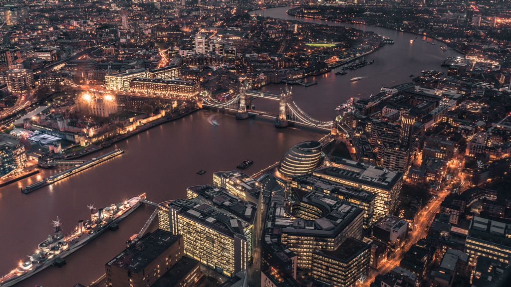 strongFamous Tower Bridge in London. Andre Reed was in attendance of Buffalo Bills match and The  Jaguars in Tottenham Hotspur Stadium in London last week. Unknown person stole valuables from his room.  GIAMMARCO BOSCARO/UNSPLASH./strong