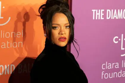 Rihanna, black artist