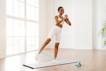 athleisure, resistance bands