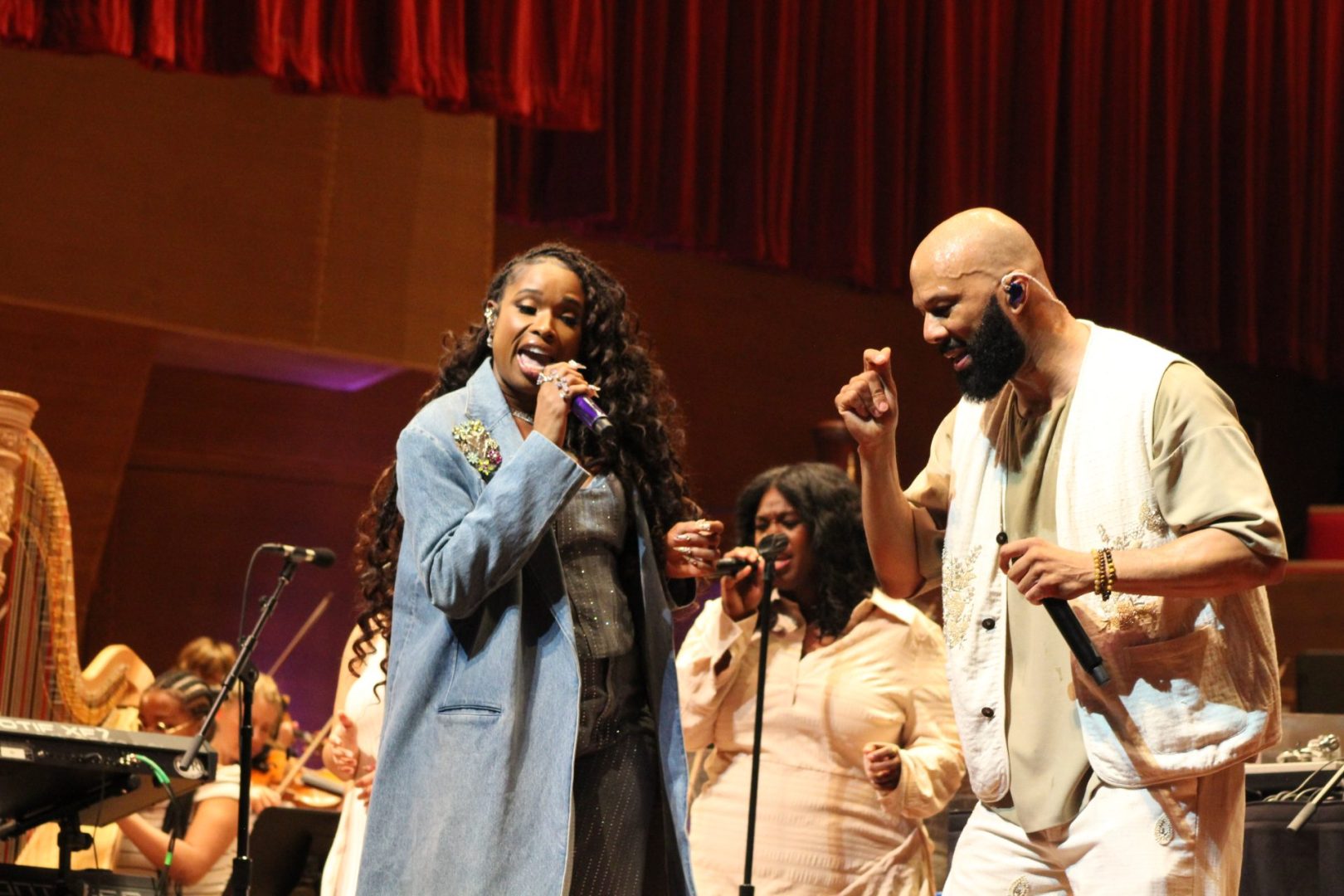 Common celebrates 20 years of Millennium Park with concert in Chicago