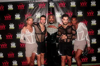 Actor-singer Billy Porter surrounded by his dancers