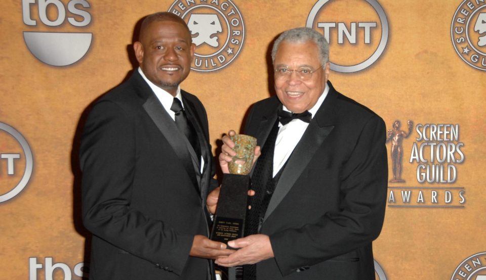 Forest Whitaker and James Earl Jones in the Press Room at the 15th Annual Screen Actors Guild Awards