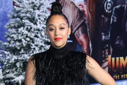 Tia Mowry