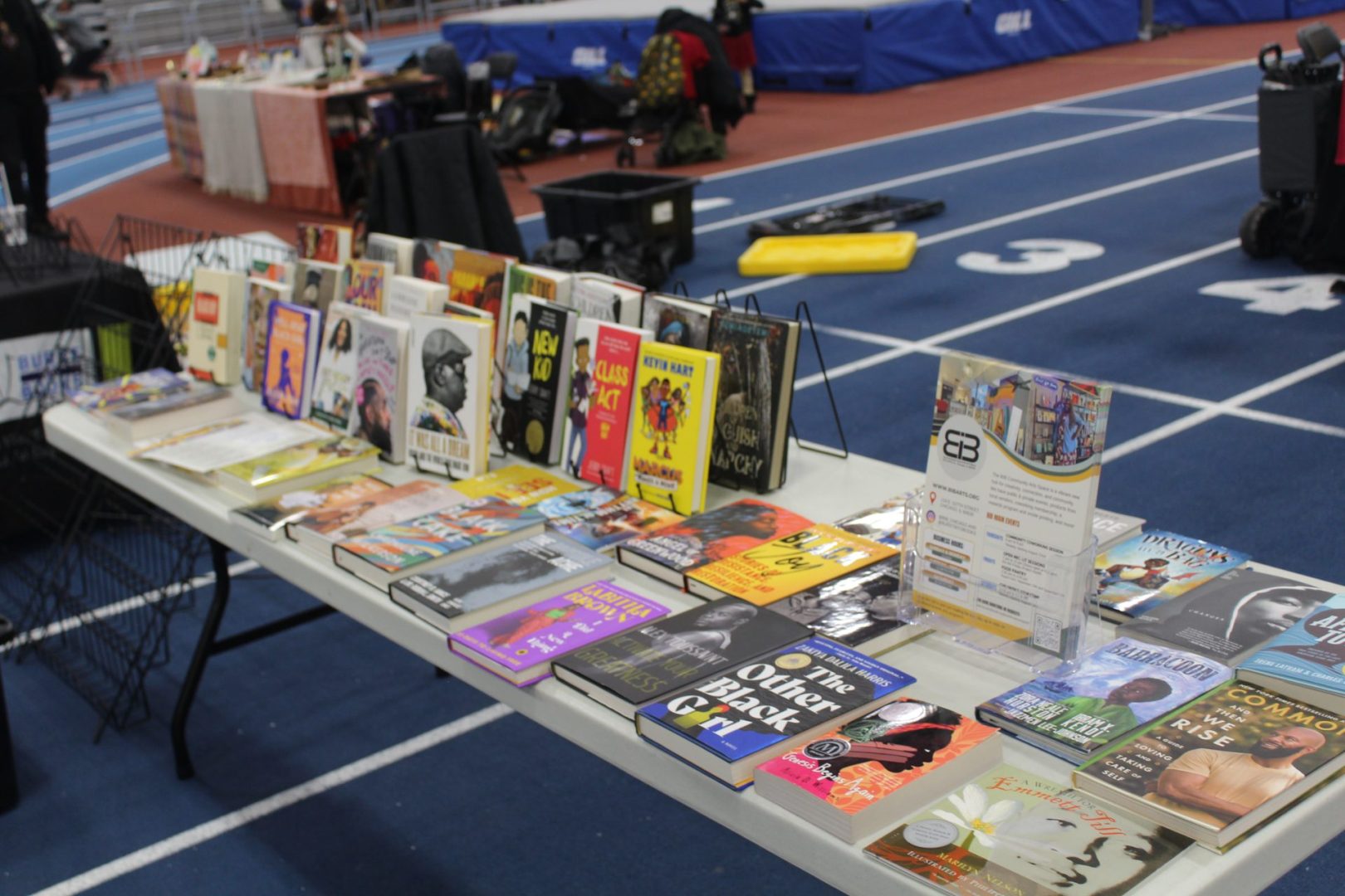 Chi-Village's Kwanzaa event draws hundreds to its celebration