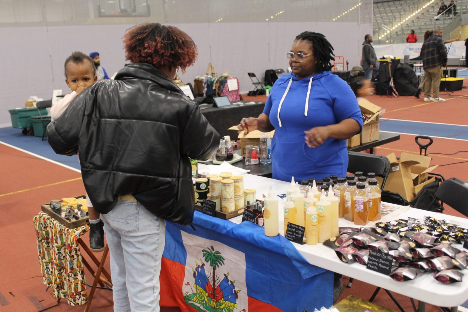 Chi-Village's Kwanzaa event draws hundreds to its celebration