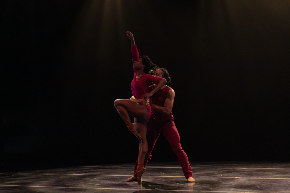 Complexions Contemporary Ballet shines in Chicago