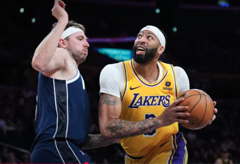 Luka Doncic, left, and Anthony Davis