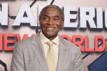 Carl Lumbly marvel falcon hollywood captain america