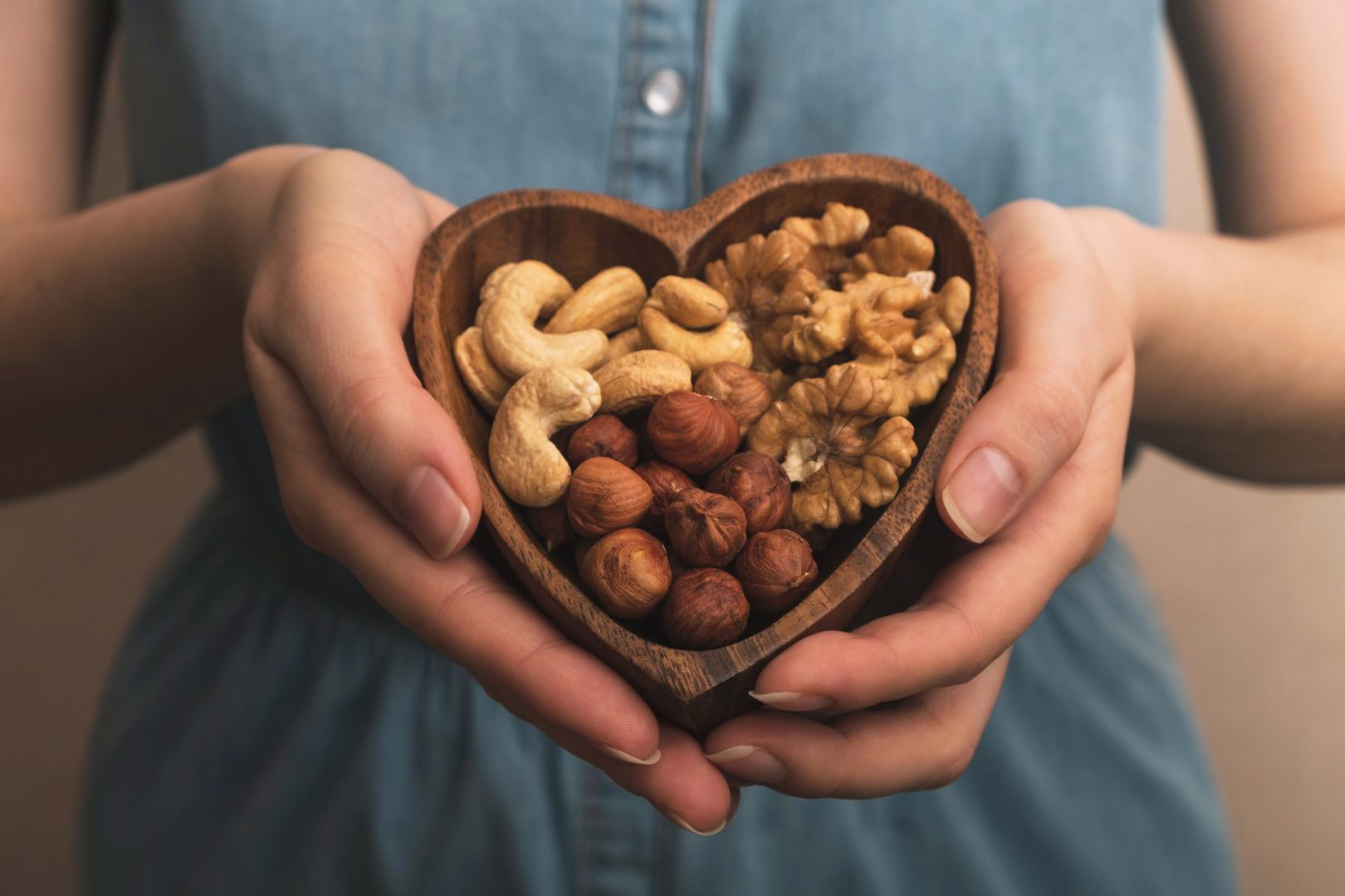 heart benefit of raw nut