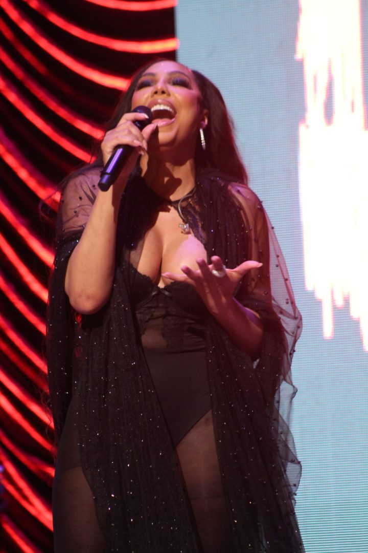October London, Tamar Braxton deliver soul in Chicago