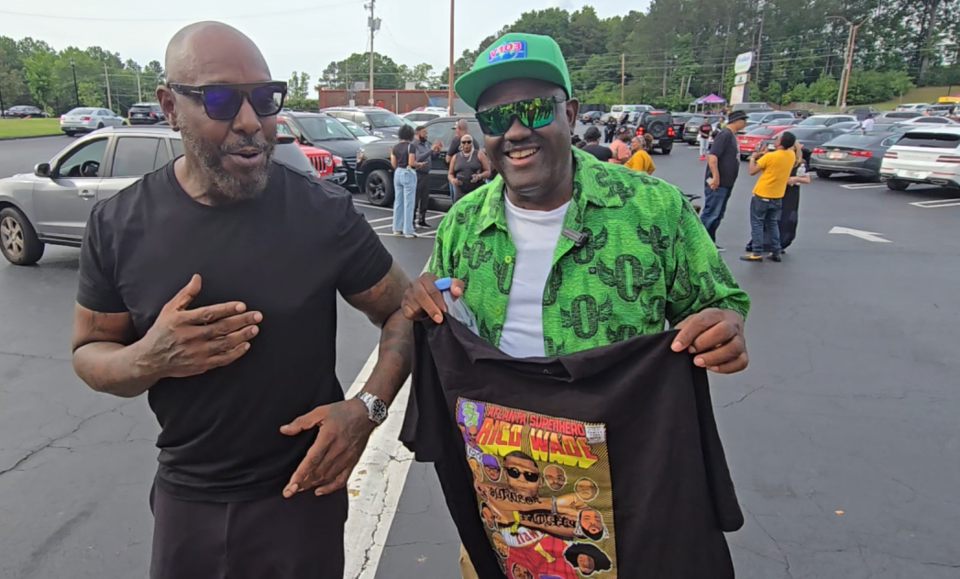 Rico Wade Monument Unveiled at Headland and Delowe