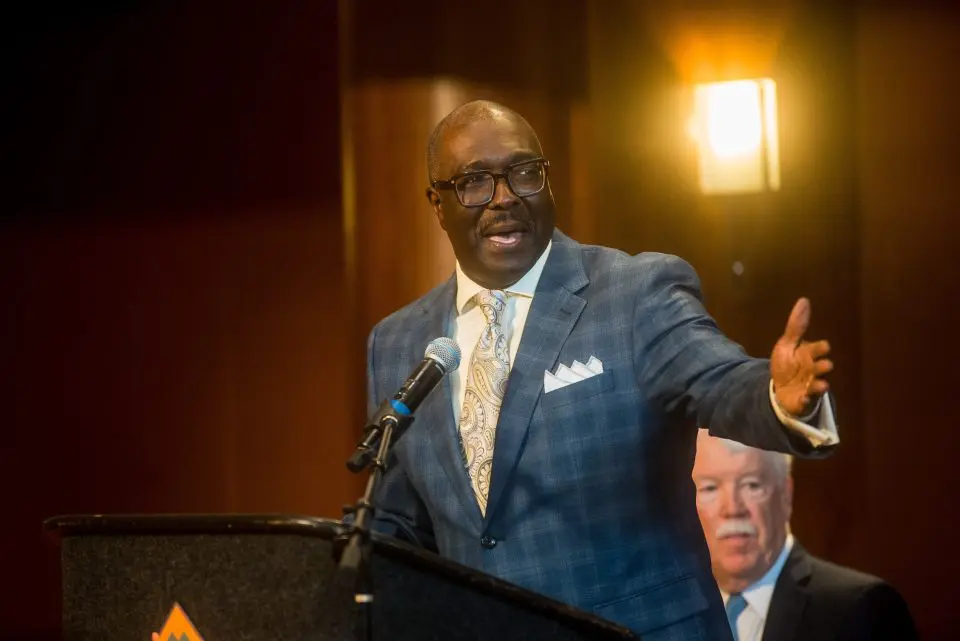 Bob Kendrick illuminates legacy of Negro Leagues Baseball
