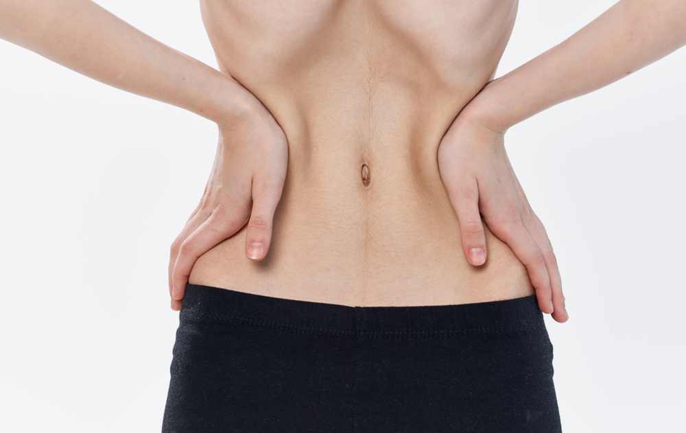 Sucked in stomach, health risks