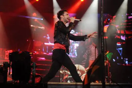Maroon 5, PRICELESS, music, Lisa