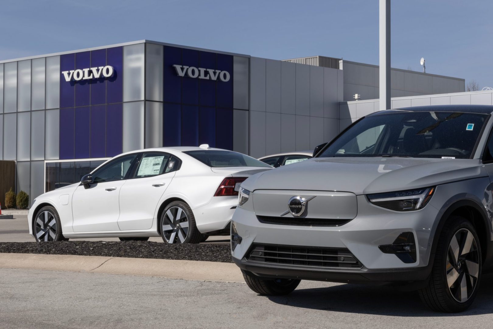 Volvo cars recalled