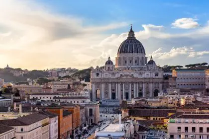 Papal, Vatican