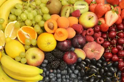 Fruits, Apricot, spinach