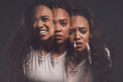 bipolar disorder looks