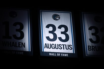 Seimone Augustus: Hall of Fame banner night ceremony