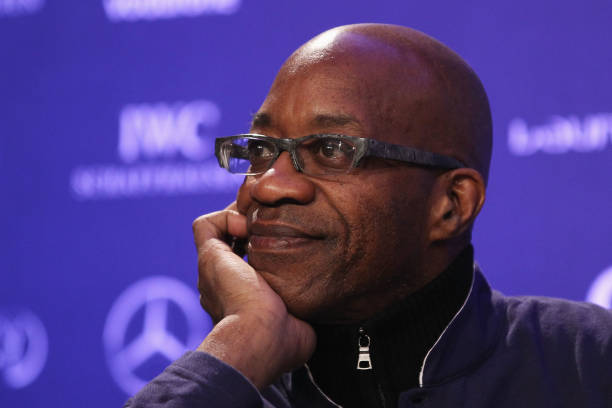 Dr. Edwin Moses shares "13 Steps" to greatness