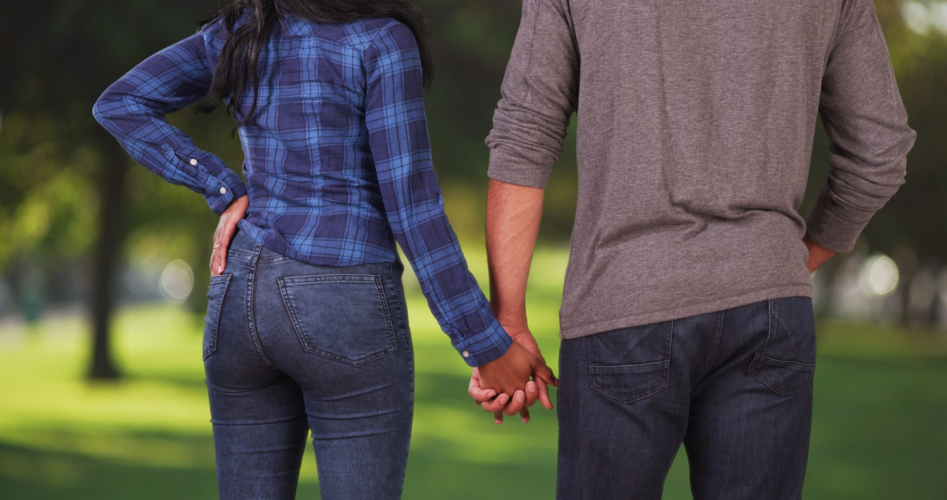 your partner avoids hand