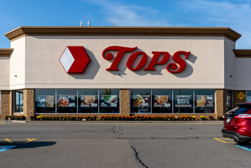 Gun incident, Buffalo Tops, racial violence