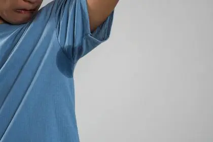 turns your armpits