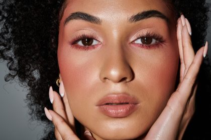 The makeup trick