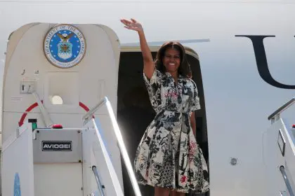 Michelle Obama, daughter's bonding