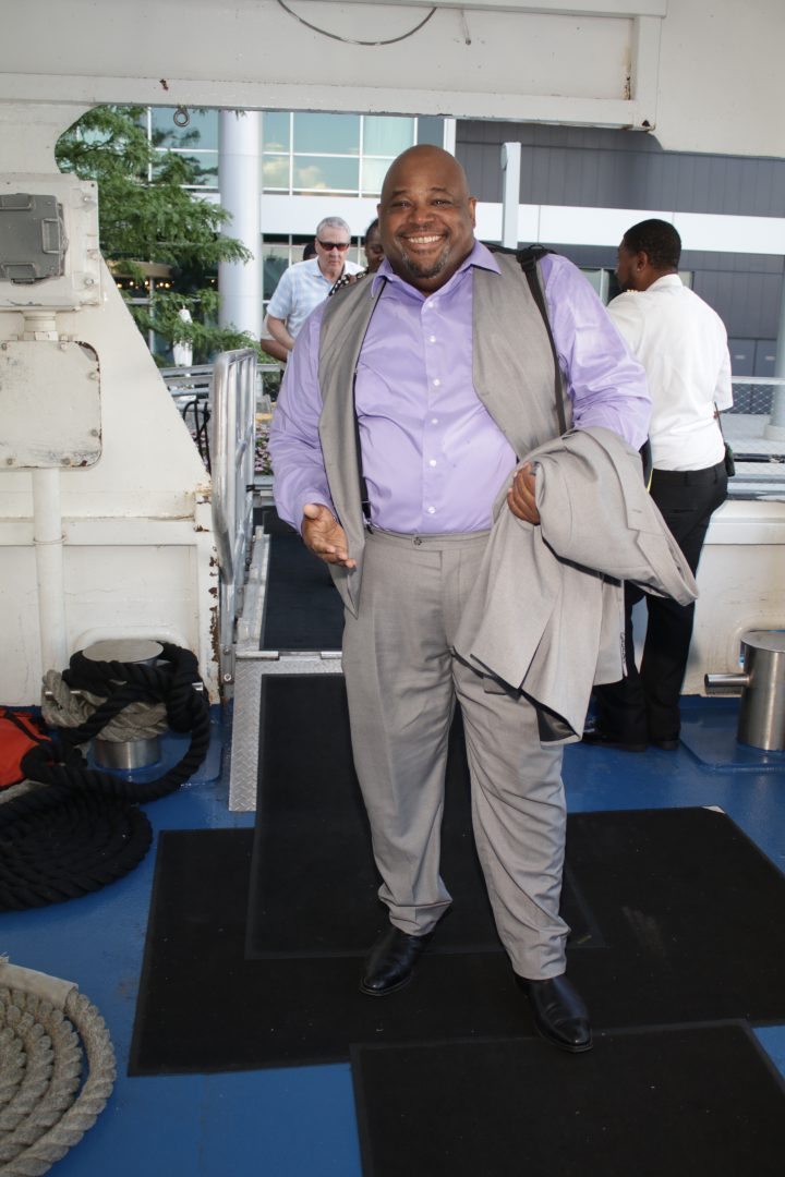 Illinois State Black Chamber celebrates on Lake Michigan