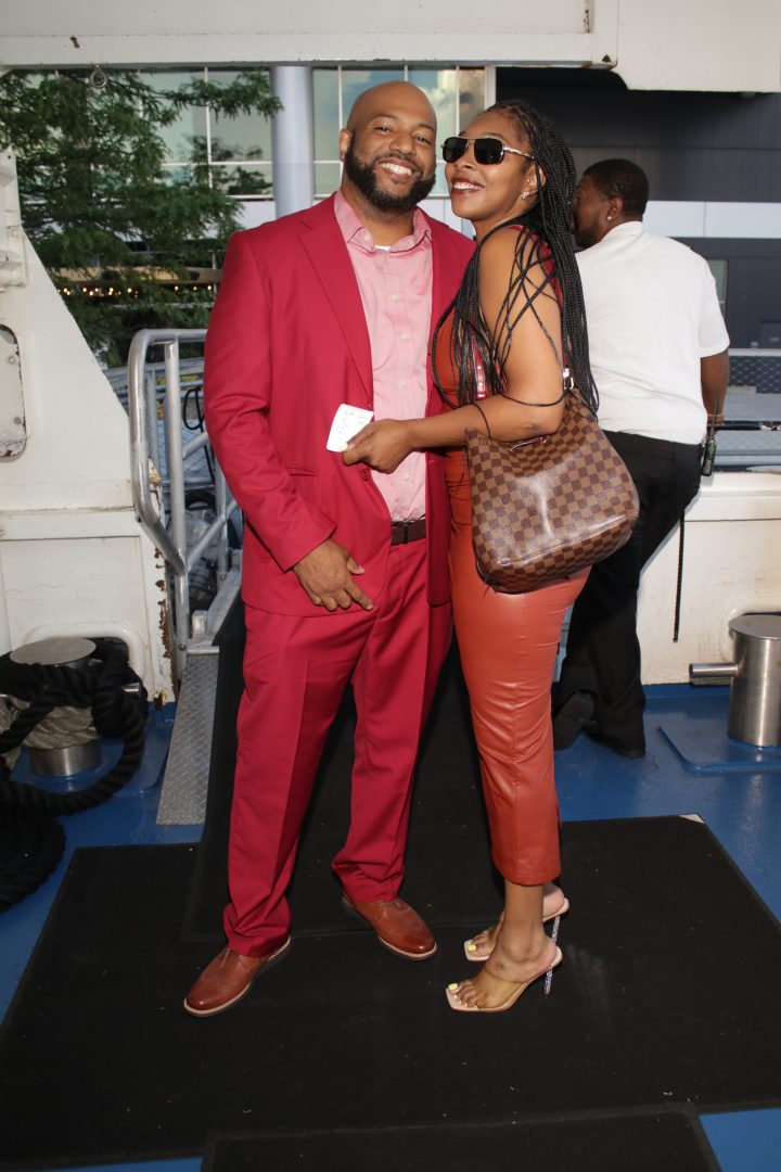 Illinois State Black Chamber celebrates on Lake Michigan