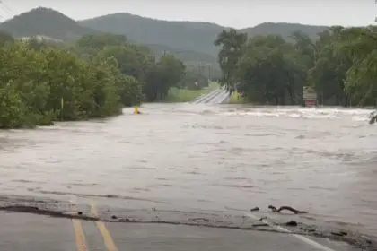 Texas residents flee