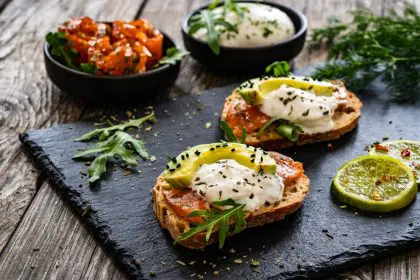 Avocado, toast, gen z, breakfast