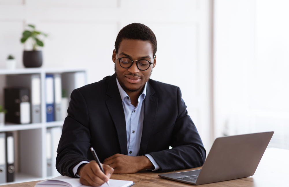 Image for article Can AI really help you get rich smarter?