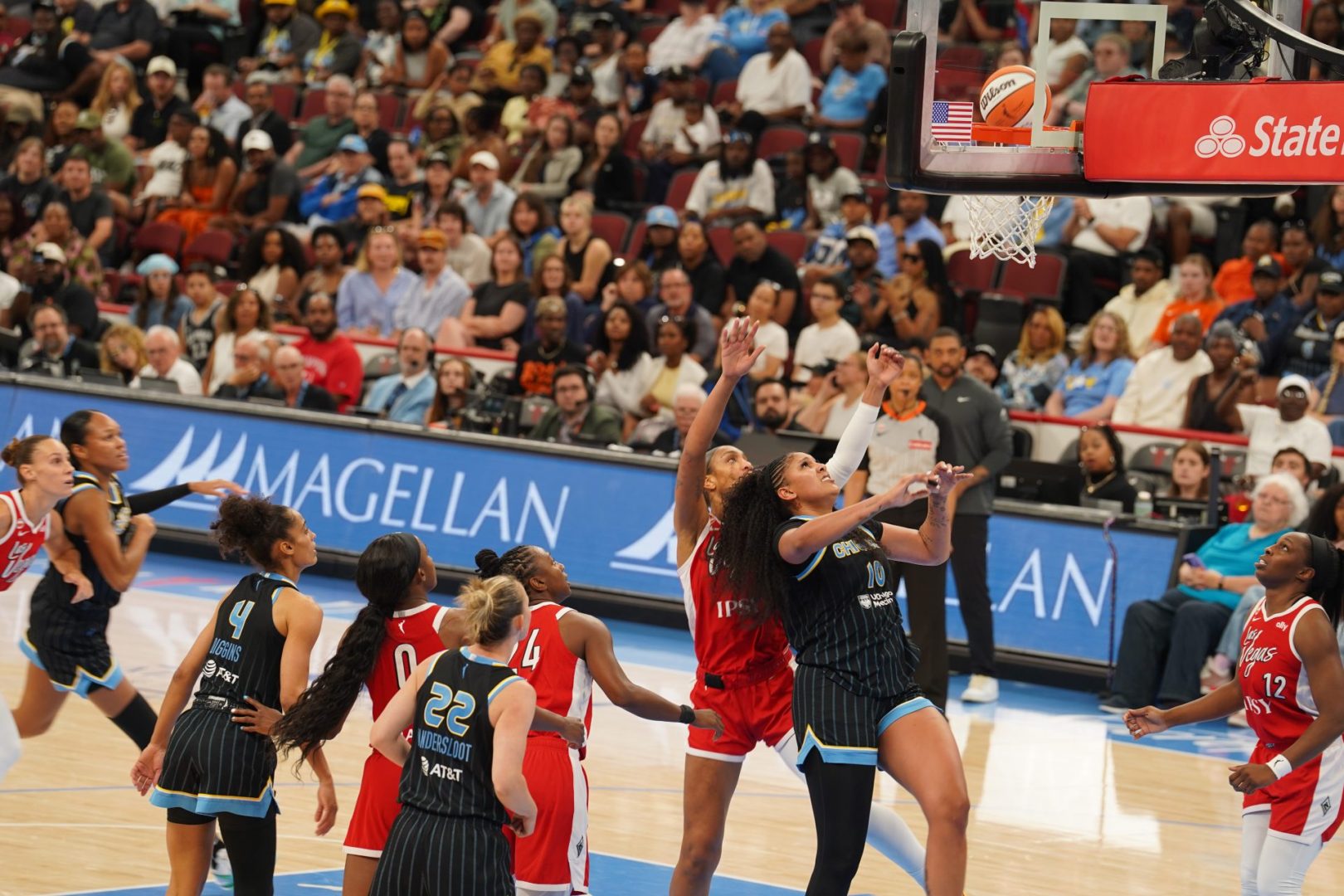 Chicago Sky battle until the final buzzer but fall 107-99 to Las Vegas Aces