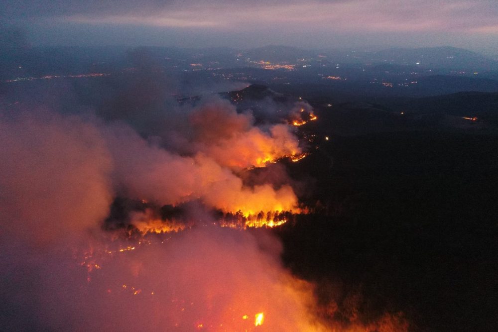 Severe wildfire hits Nebraska county