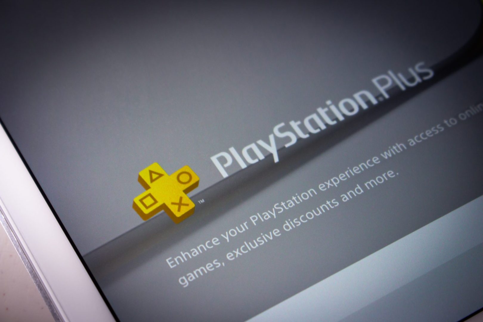 Save these 12 PS Plus games before it’s too late