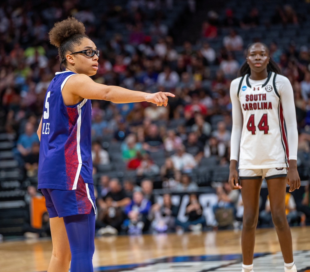 Olivia Miles just changed the WNBA rookie conversation