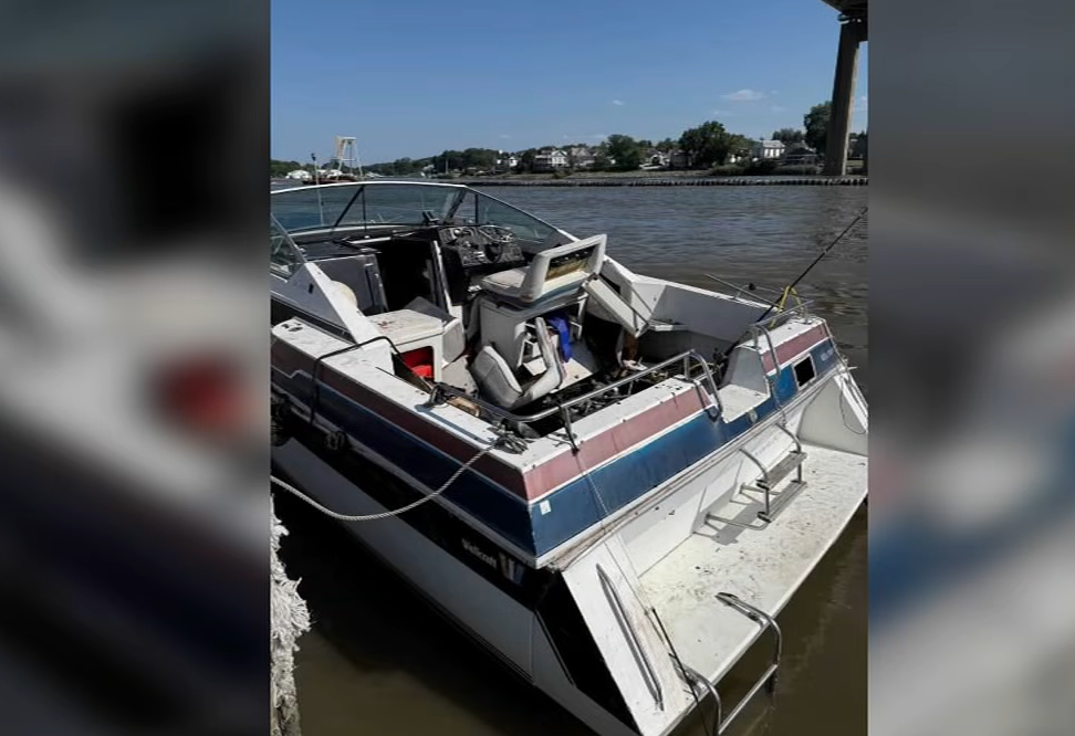 9 injured after boat explodes near Maryland seafood restaurant