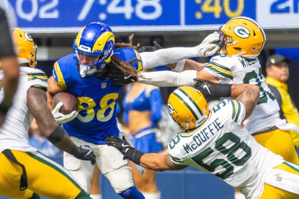 Packers extend McDuffie despite defensive coaching change