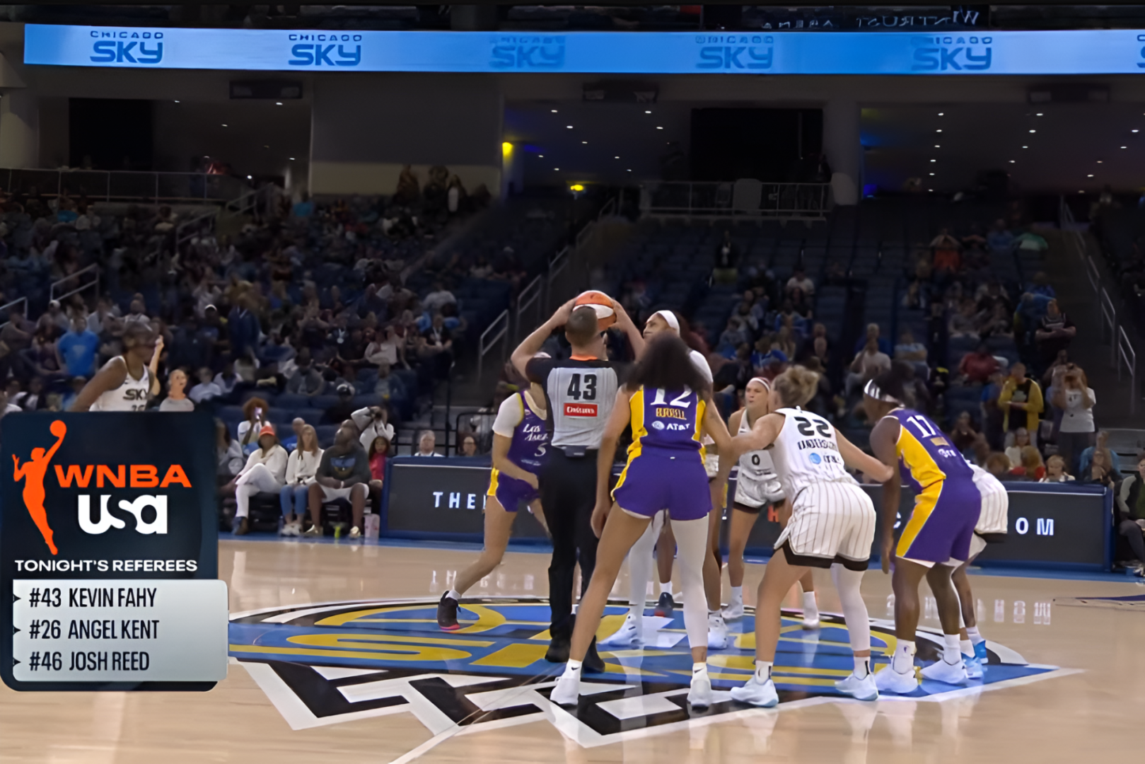 Chicago Sky nearly blow a 15 before owning the fourth